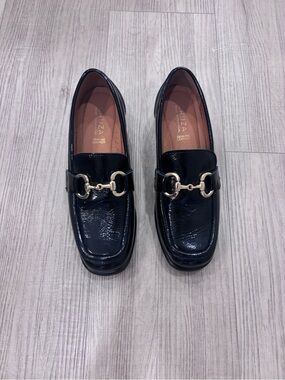 Cruza Black Leather Bit-Detail Loafers